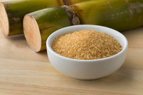 Bol de sucre de Canne blond et Kombucha